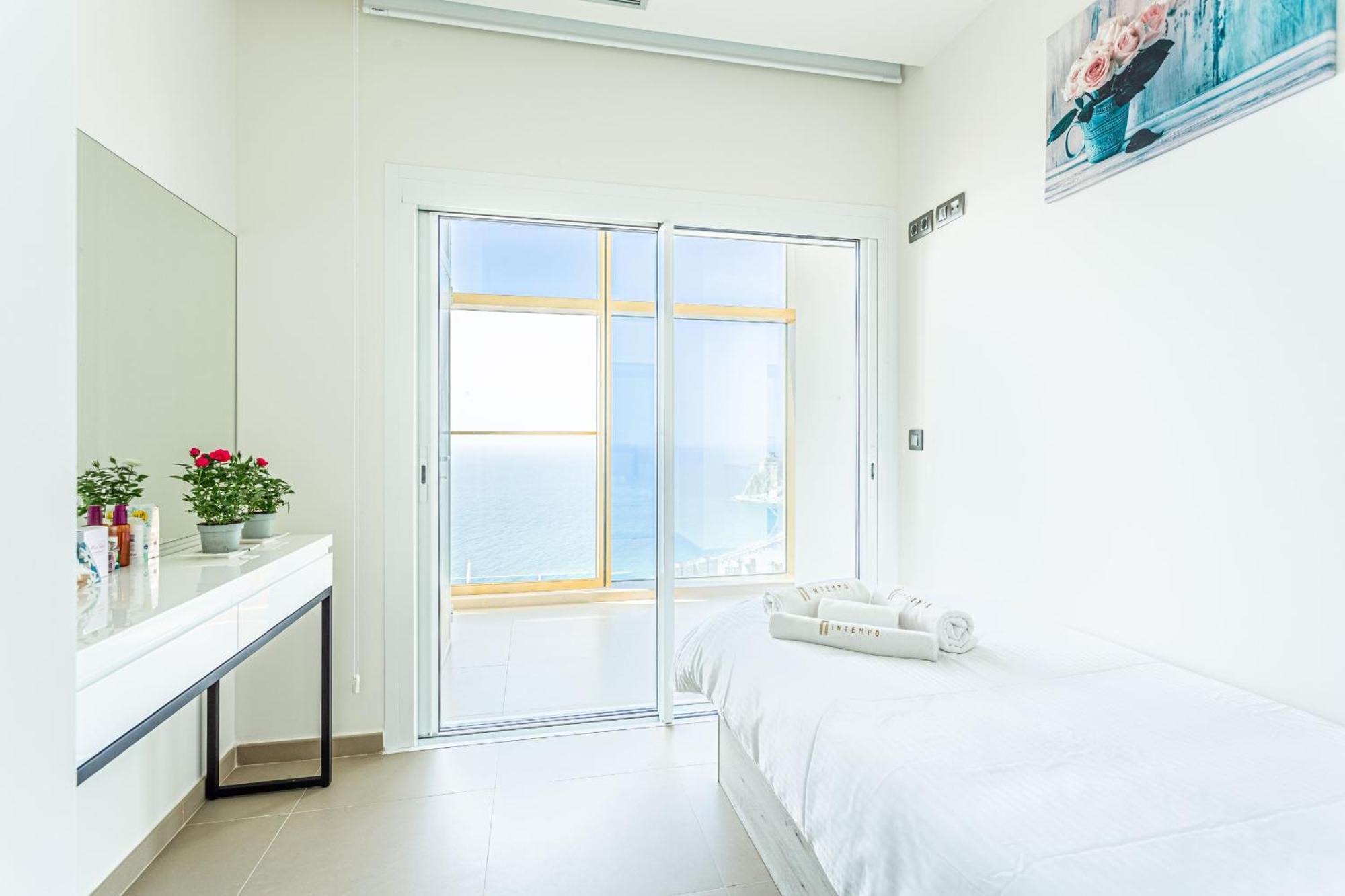 Appartamento Intempo By Holuxe - 272 - 27Th Floor Benidorm Esterno foto