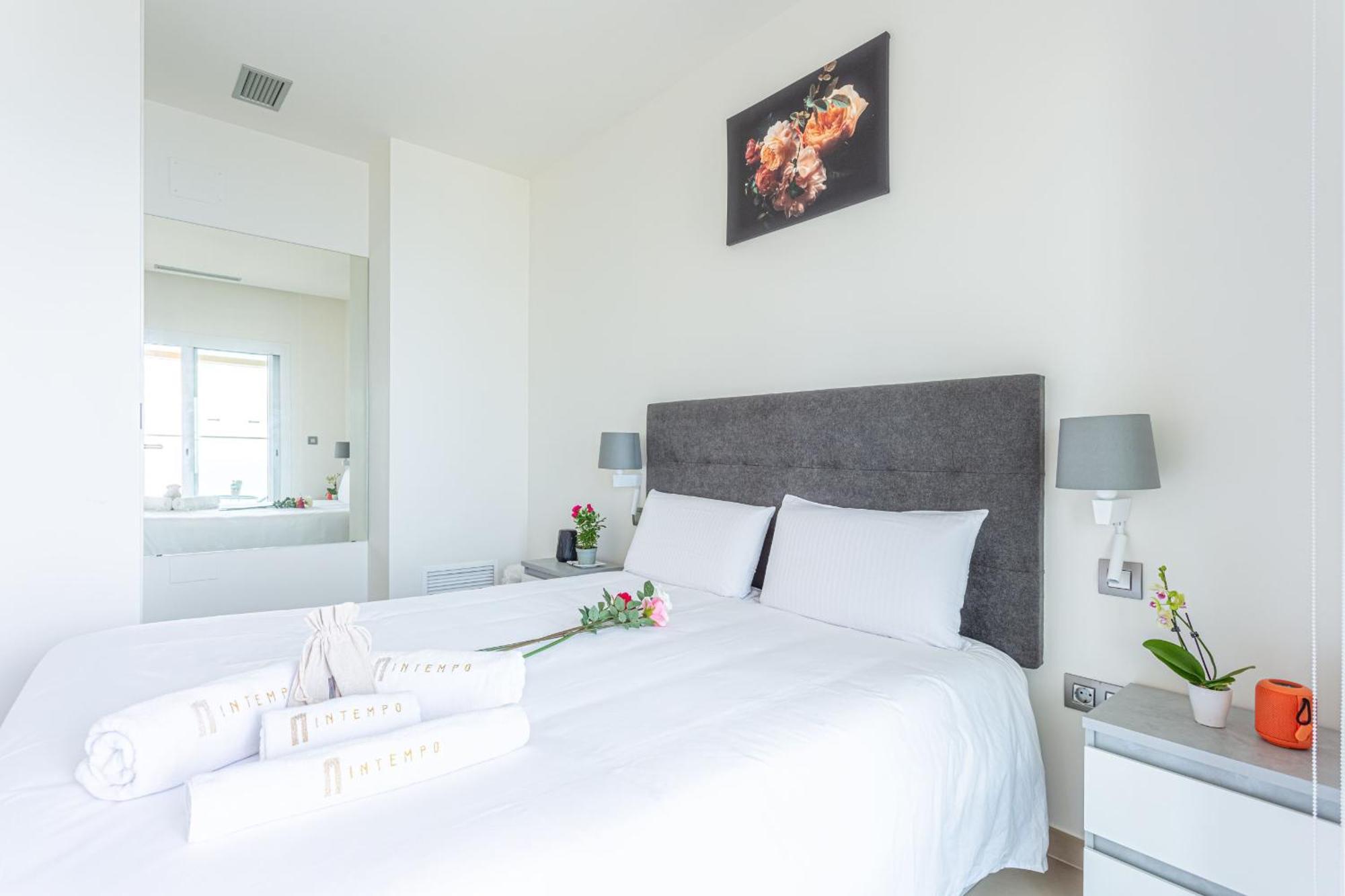 Appartamento Intempo By Holuxe - 272 - 27Th Floor Benidorm Esterno foto